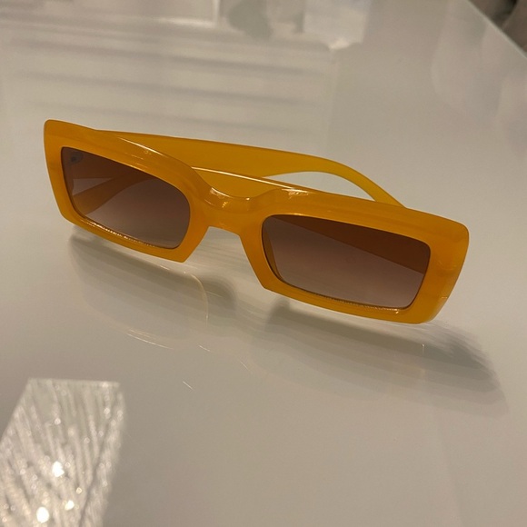 Yellow Rectangular Sunglasses - Picture 5 of 7